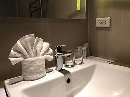 Ferra Hotel and Garden Suites