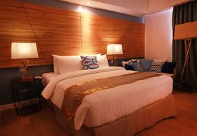 Ferra Hotel and Garden Suites