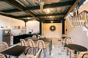 Ubud Tropical - Hostel