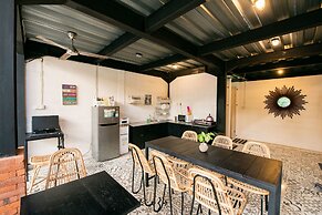 Ubud Tropical - Hostel