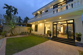 Hoi An Sunny Pool Villa