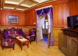 Vinnca West Downs Heritage Resort, Ooty