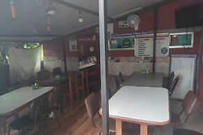 Harry Guest House & Restaurant