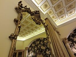 Impero Vaticano Suites Guest House