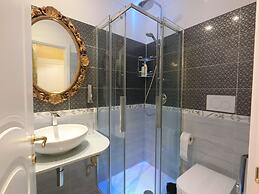 Impero Vaticano Suites Guest House