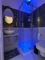 Impero Vaticano Suites Guest House