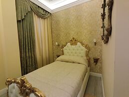 Impero Vaticano Suites Guest House