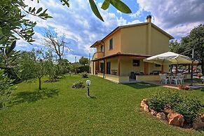 Agriturismo Fattoria Benaris