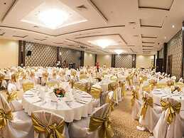 Cherry Garden City & Spa Hotel