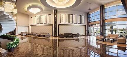 Cherry Garden City & Spa Hotel