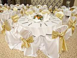 Cherry Garden City & Spa Hotel