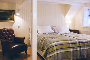 The Old Bicycle Shop