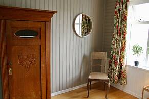 The Old Bicycle Shop