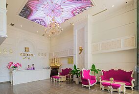 Bonjour Nha Trang Hotel