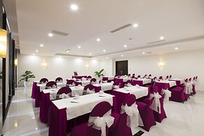 Bonjour Nha Trang Hotel