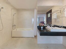 Bonjour Nha Trang Hotel