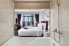 Bonjour Nha Trang Hotel