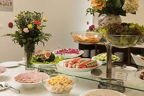 Bonjour Nha Trang Hotel