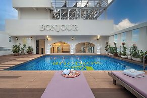 Bonjour Nha Trang Hotel