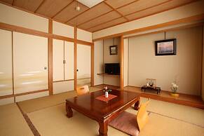 Tsukasaya Ryokan
