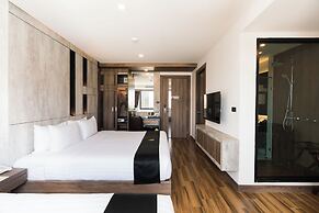 Acqua Hotel