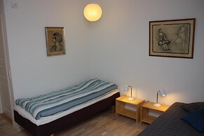 Holmehuset Bed & Breakfast - Gårdhotel