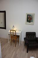 Holmehuset Bed & Breakfast - Gårdhotel