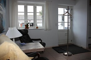 Holmehuset Bed & Breakfast - Gårdhotel