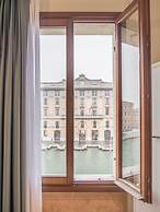 Grand Canal Suites