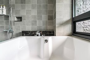 Han Yan Design Hotel