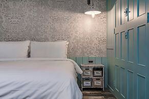 Han Yan Design Hotel