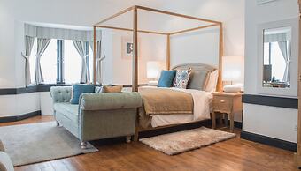 Oliphant Boutique Villa by Amaya