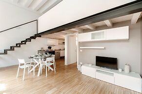 Porta Torre Lofts