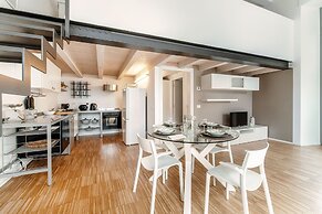 Porta Torre Lofts