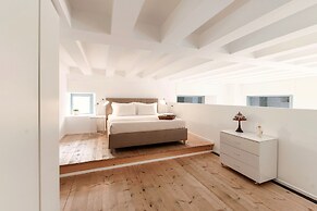 Porta Torre Lofts