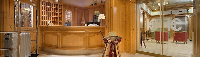 Hotel Cristallo