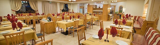 Hotel Cristallo