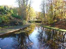 Hewenden Mill Cottages