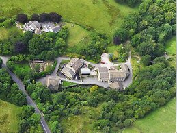 Hewenden Mill Cottages