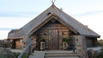 Kalle's Inn Glass Houses