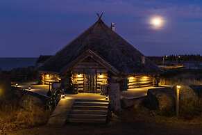 Kalle's Inn Glass Houses