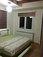 Bauhaus Chalets Apartment