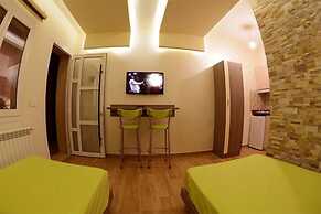 Bauhaus Chalets Apartment