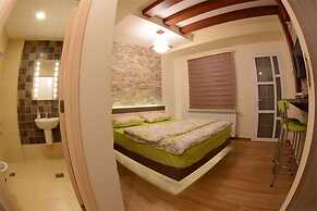 Bauhaus Chalets Apartment