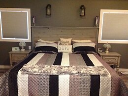 Crystal Beach Cottage