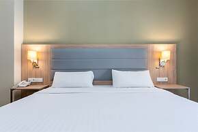 Akeah Verdi Budapest