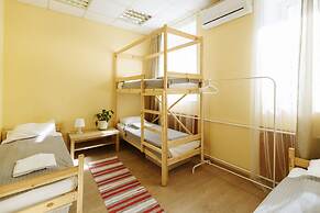 Artist Hostel on Prospekt Mira