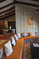 Secret Harbour Boutique Hotel and Marina