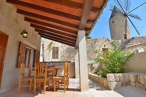 Sineu Mallorcan Renovated Holiday House