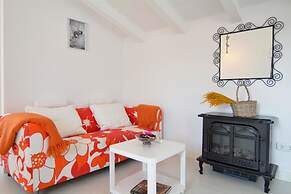 Sineu Mallorcan Renovated Holiday House